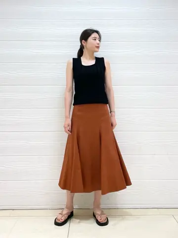 JOSEPH スタッフ コーディネート画像