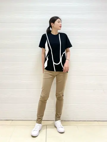 JOSEPH スタッフ コーディネート画像