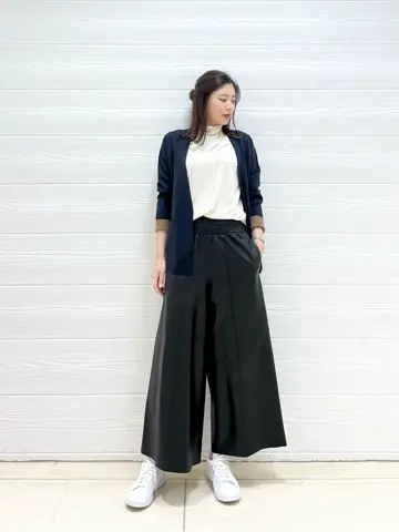 JOSEPH スタッフ コーディネート画像