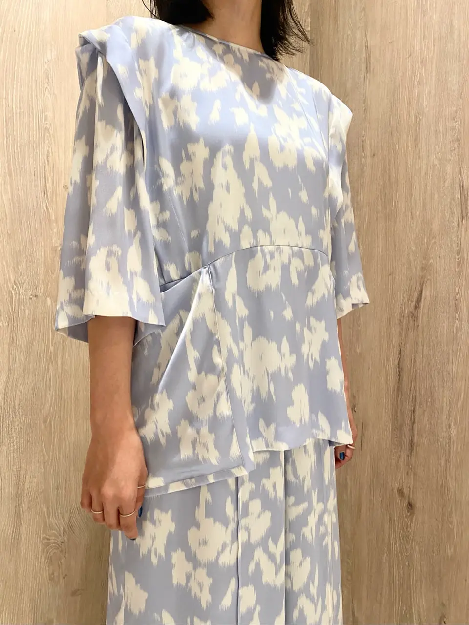 JOSEPH スタッフ コーディネート画像