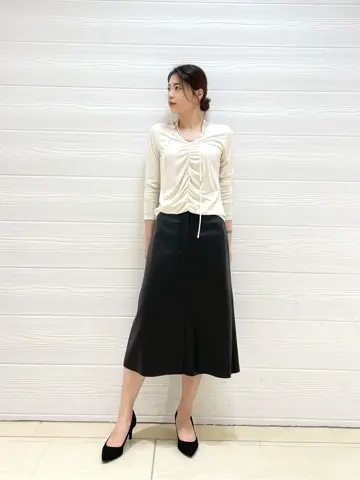 JOSEPH スタッフ コーディネート画像