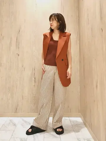 JOSEPH スタッフ コーディネート画像