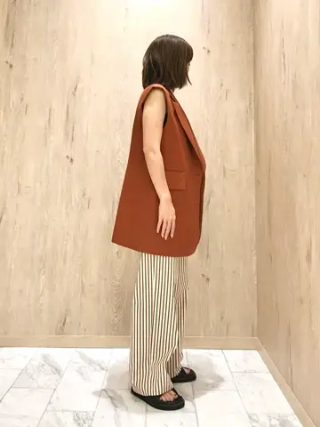 JOSEPH スタッフ コーディネート画像