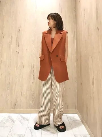 JOSEPH スタッフ コーディネート画像