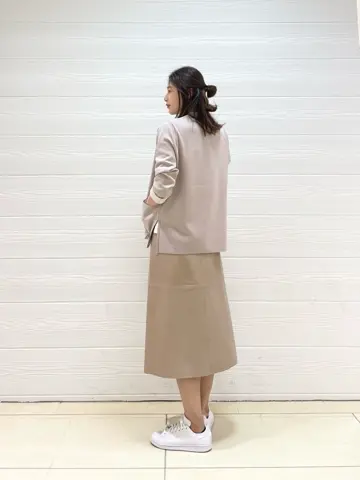 JOSEPH スタッフ コーディネート画像