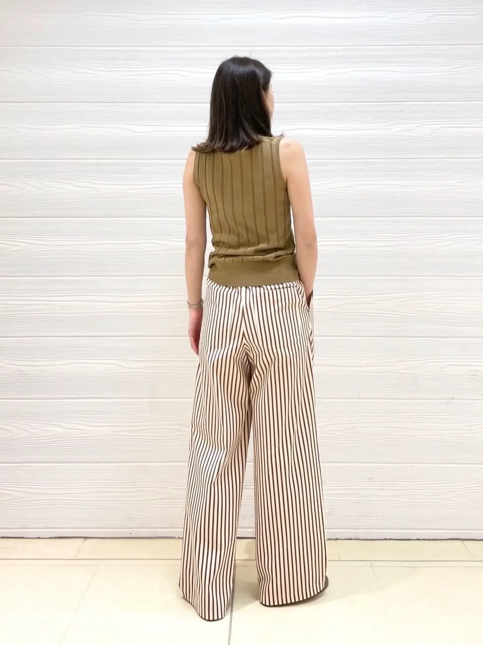 JOSEPH スタッフ コーディネート画像