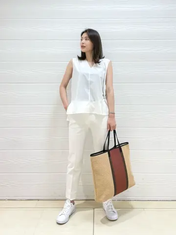 JOSEPH スタッフ コーディネート画像