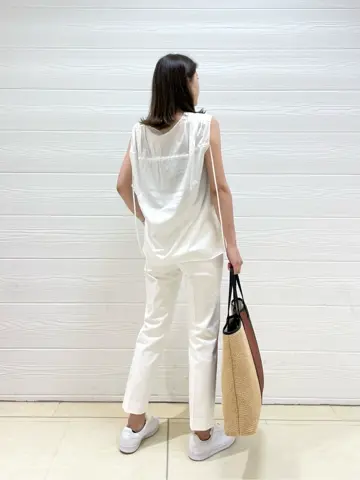 JOSEPH スタッフ コーディネート画像