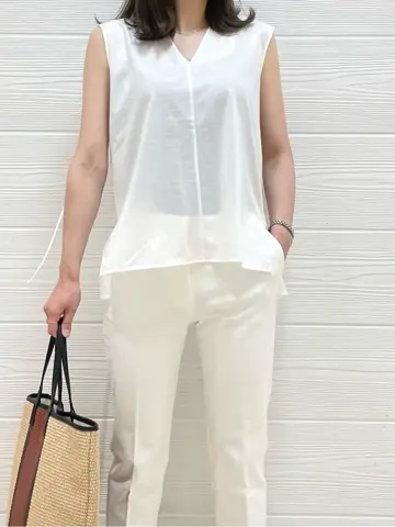 JOSEPH スタッフ コーディネート画像