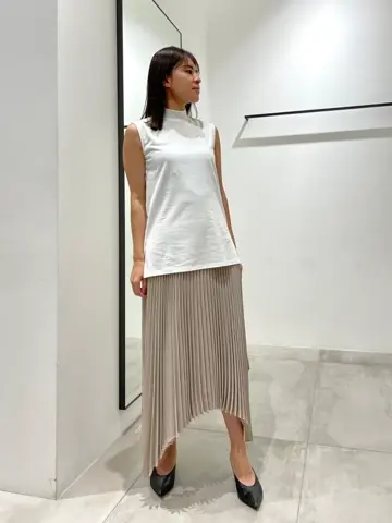 JOSEPH 小田 コーディネート画像