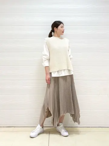 JOSEPH スタッフ コーディネート画像