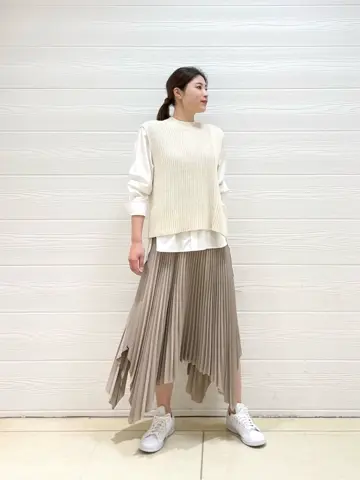 JOSEPH スタッフ コーディネート画像