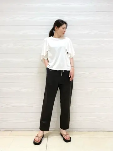 JOSEPH スタッフ コーディネート画像