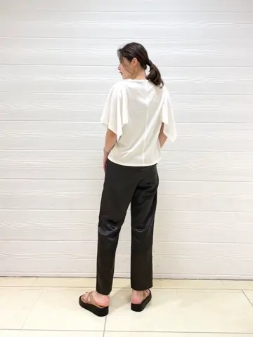 JOSEPH スタッフ コーディネート画像