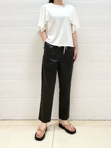 JOSEPH スタッフ コーディネート画像