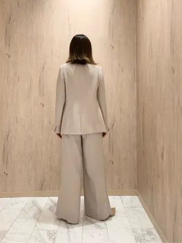 JOSEPH スタッフ コーディネート画像