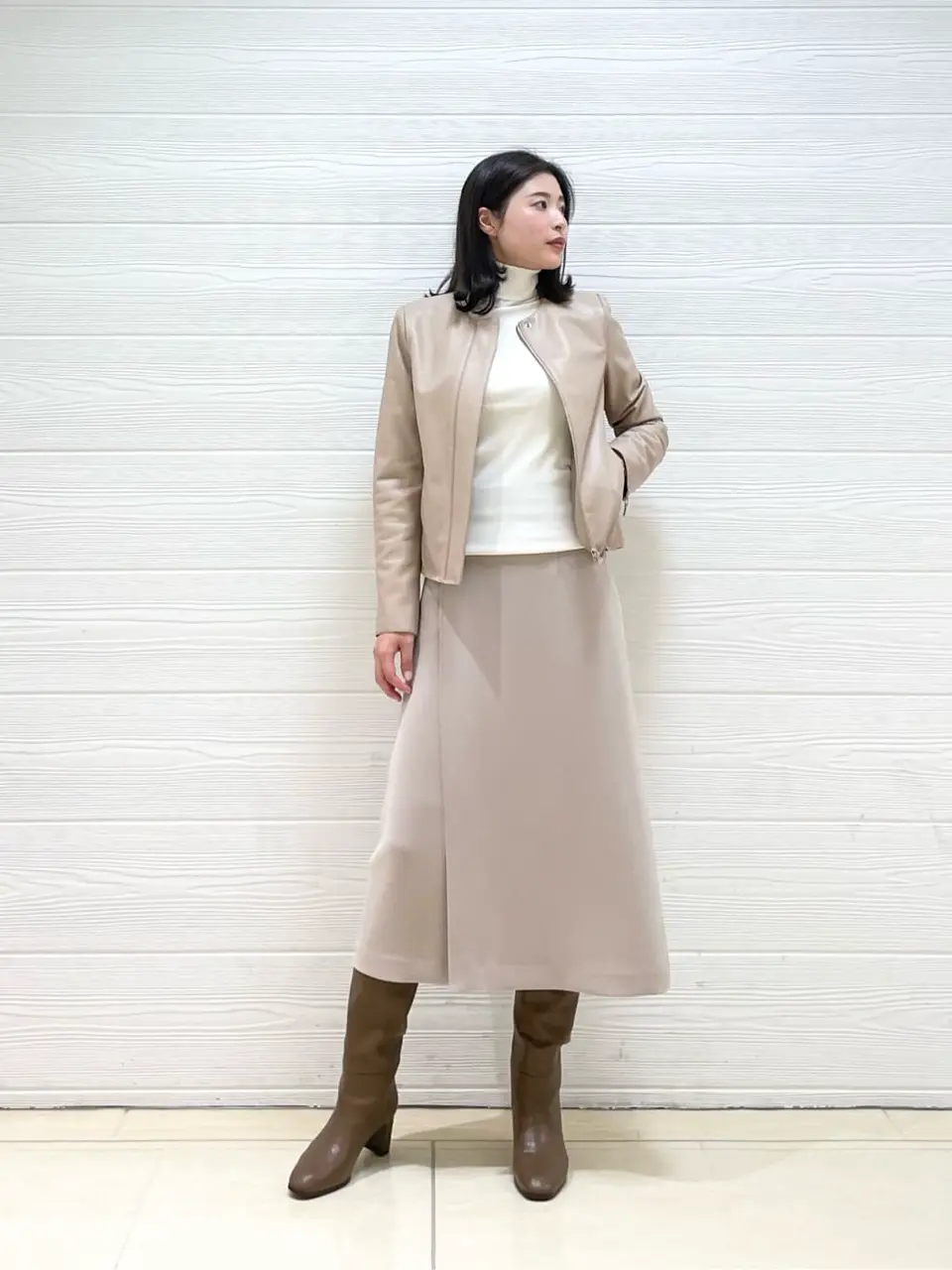 JOSEPH スタッフ コーディネート画像