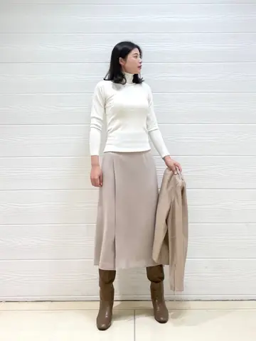 JOSEPH スタッフ コーディネート画像