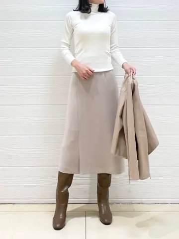 JOSEPH スタッフ コーディネート画像