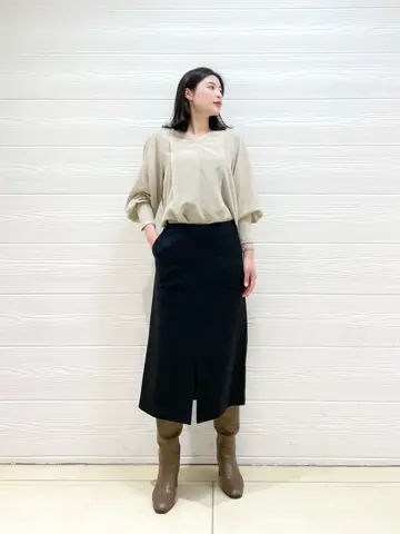 JOSEPH スタッフ コーディネート画像