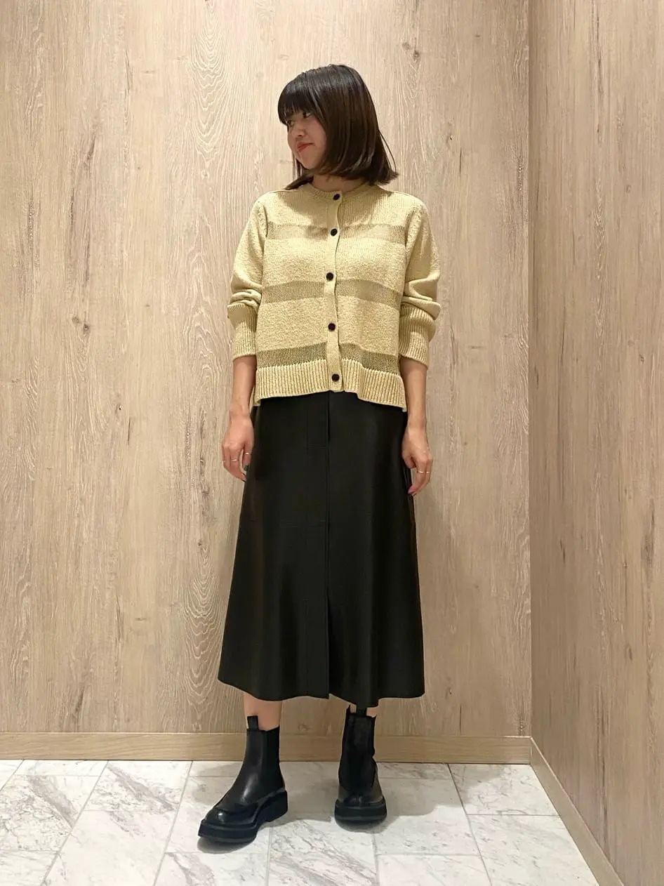 JOSEPH スタッフ コーディネート画像