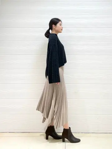 JOSEPH スタッフ コーディネート画像