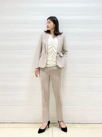 JOSEPH スタッフ コーディネート画像