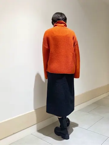 JOSEPH スタッフ コーディネート画像