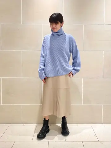 JOSEPH スタッフ コーディネート画像