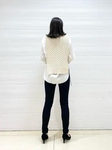 JOSEPH スタッフ コーディネート画像