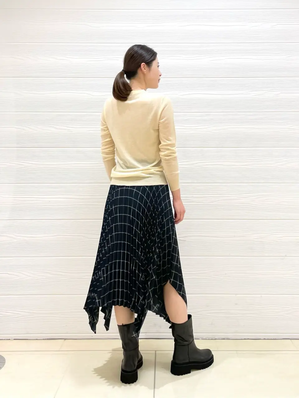 JOSEPH スタッフ コーディネート画像