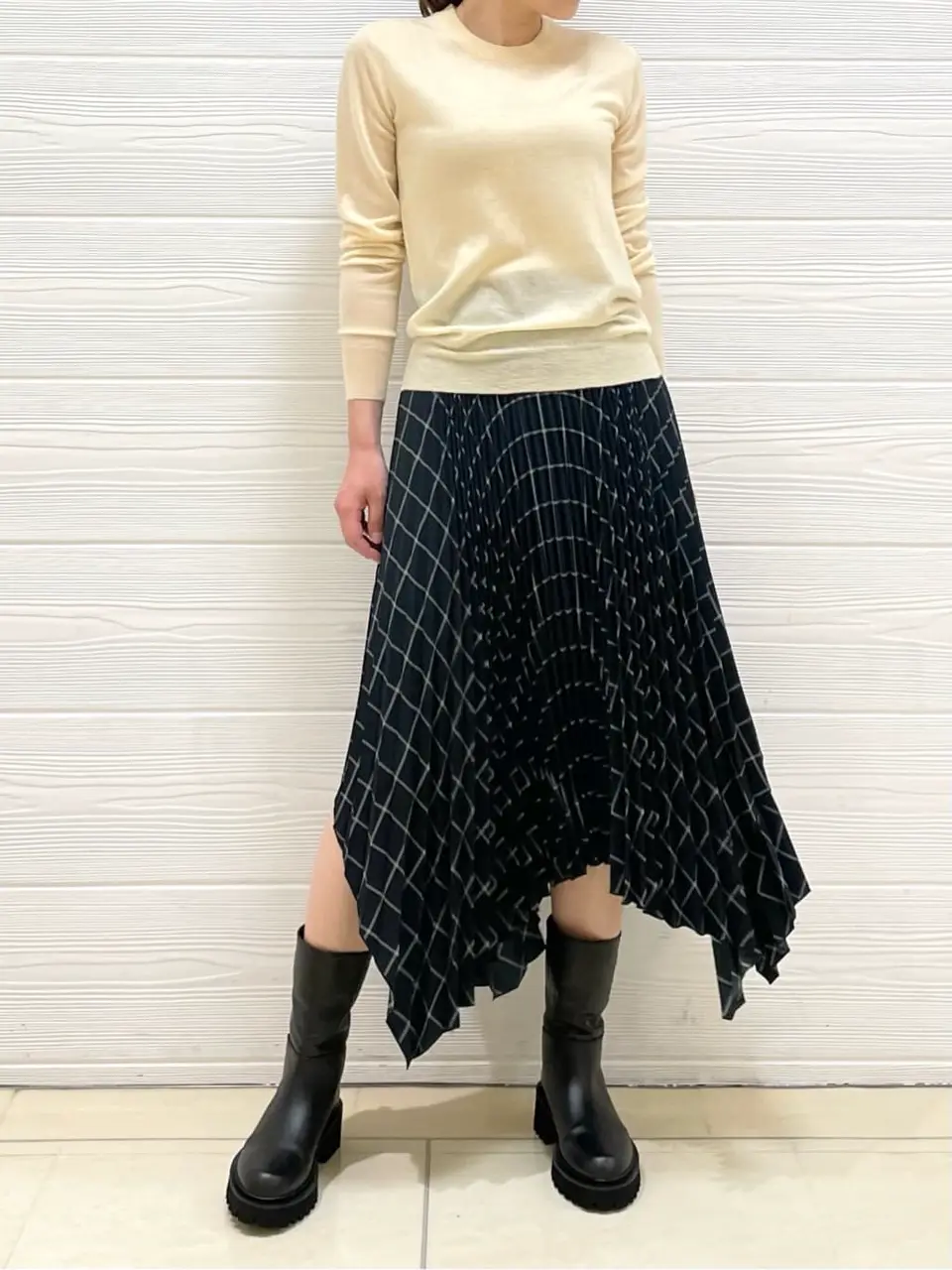 JOSEPH スタッフ コーディネート画像