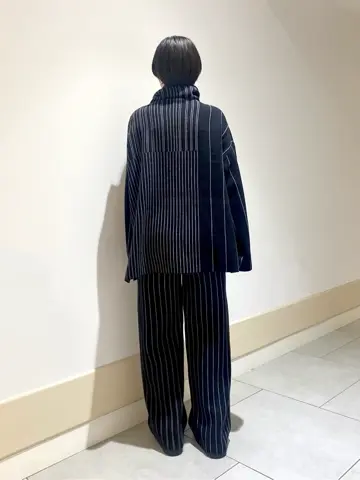 JOSEPH スタッフ コーディネート画像