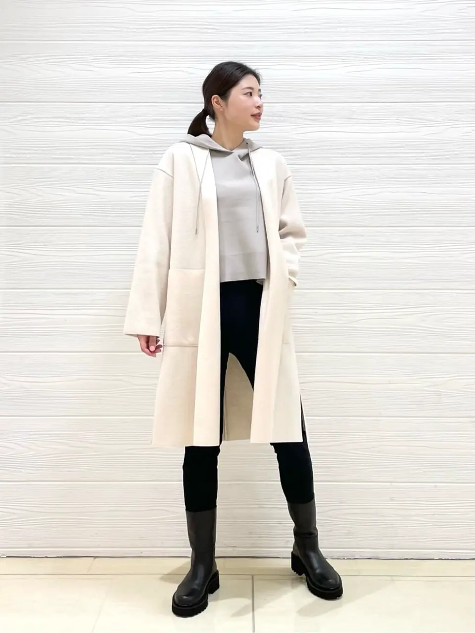 JOSEPH スタッフ コーディネート画像