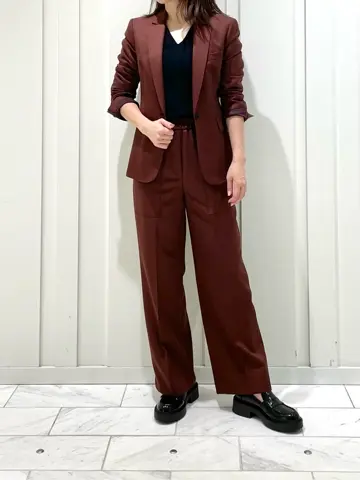 JOSEPH スタッフ コーディネート画像