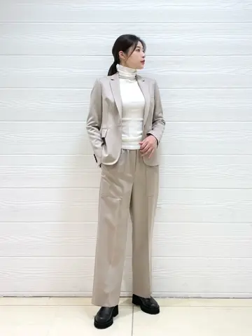 JOSEPH スタッフ コーディネート画像