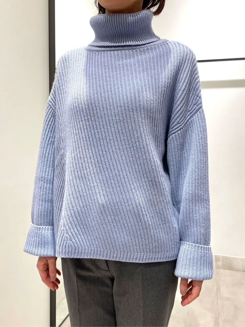 JOSEPH 森谷 コーディネート画像