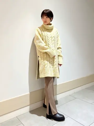 JOSEPH スタッフ コーディネート画像