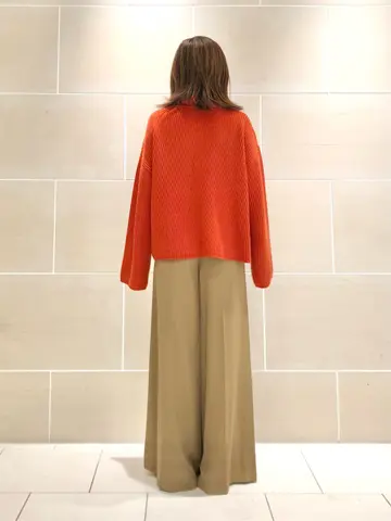 JOSEPH スタッフ コーディネート画像