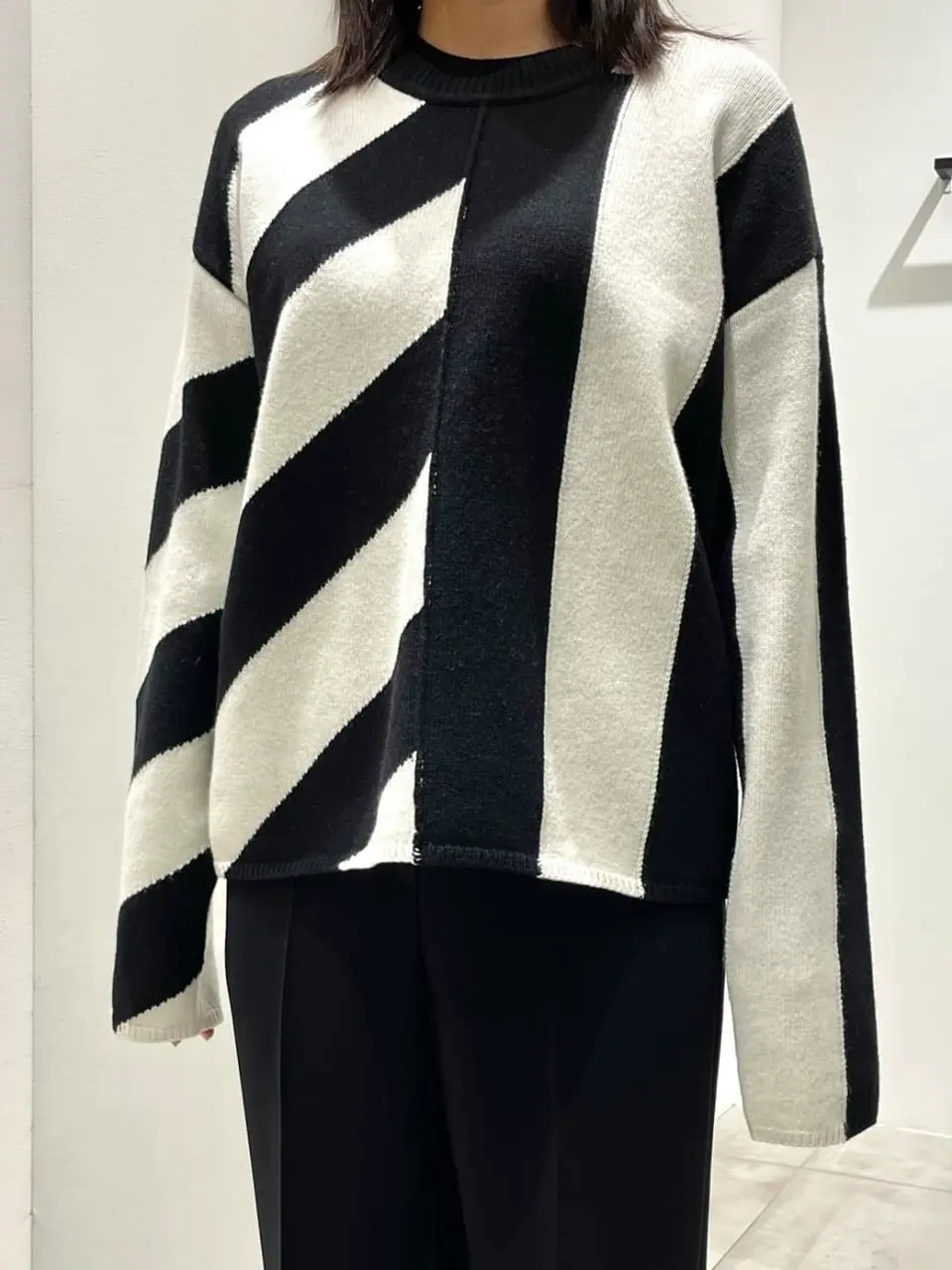 JOSEPH 小田 コーディネート画像