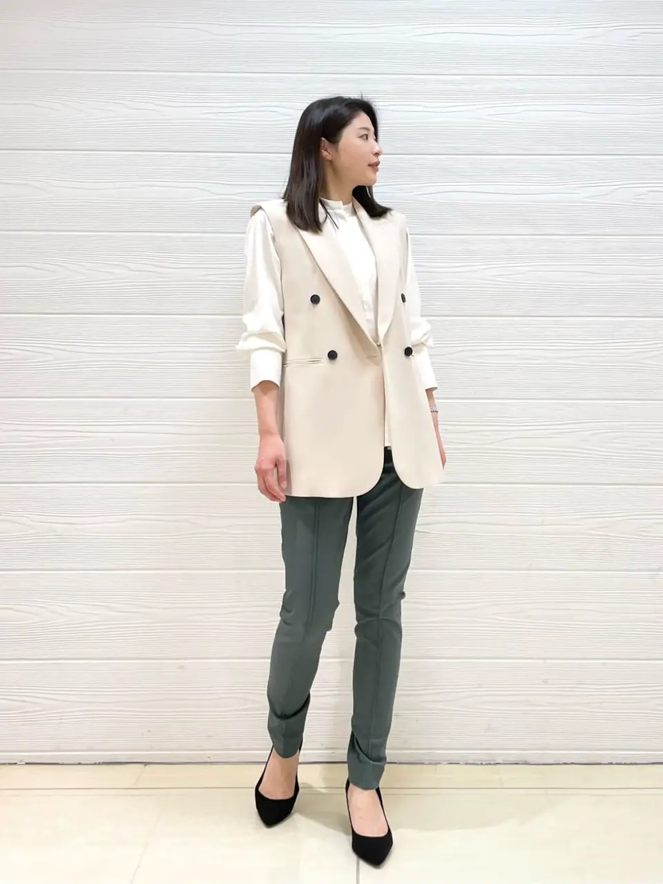 JOSEPH スタッフ コーディネート画像