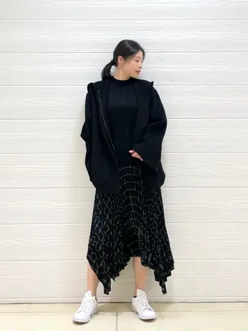 JOSEPH スタッフ コーディネート画像