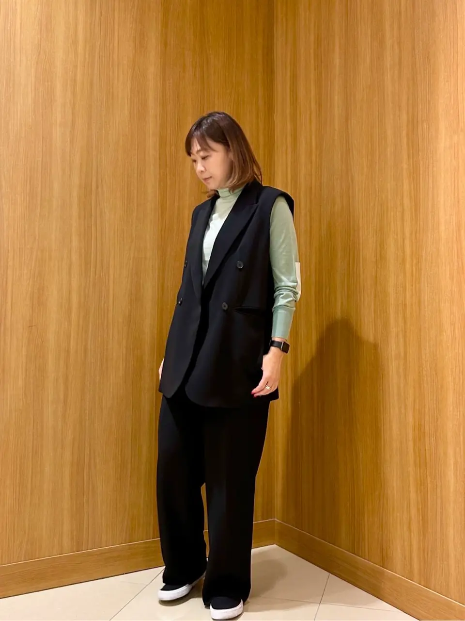 JOSEPH スタッフ コーディネート画像