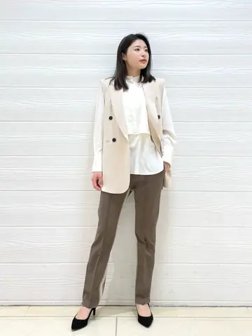 JOSEPH スタッフ コーディネート画像