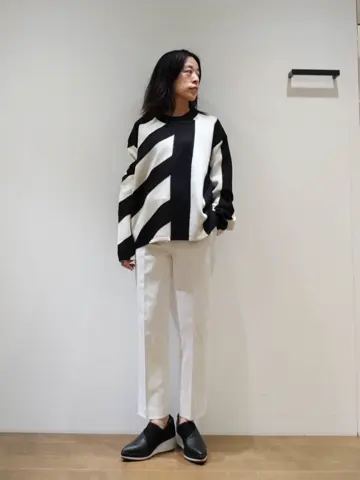 JOSEPH スタッフ コーディネート画像