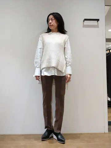 JOSEPH スタッフ コーディネート画像