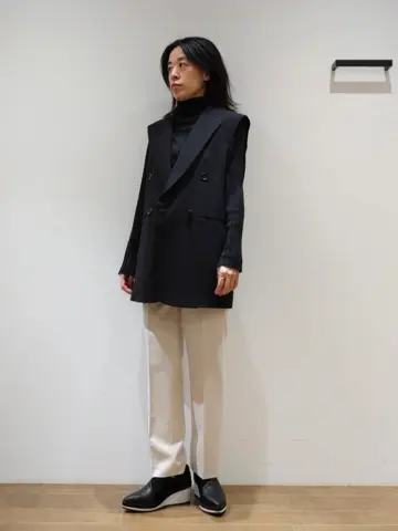 JOSEPH スタッフ コーディネート画像