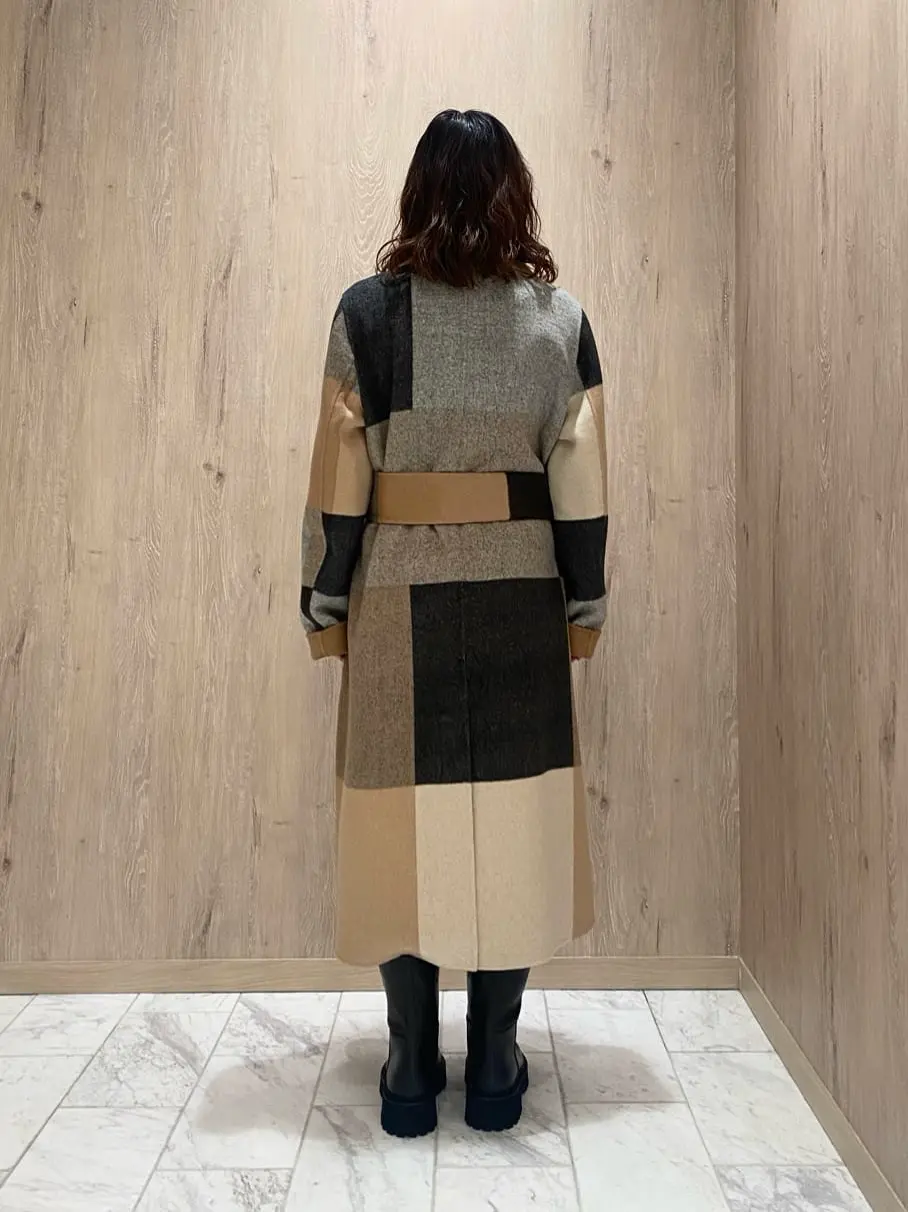 JOSEPH スタッフ コーディネート画像