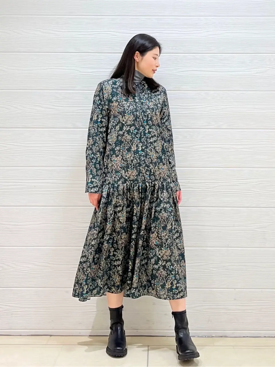 JOSEPH スタッフ コーディネート画像