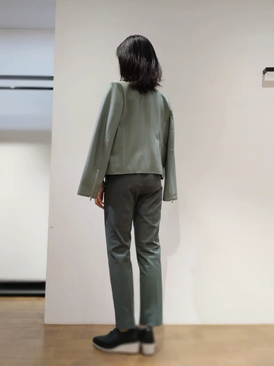 JOSEPH スタッフ コーディネート画像